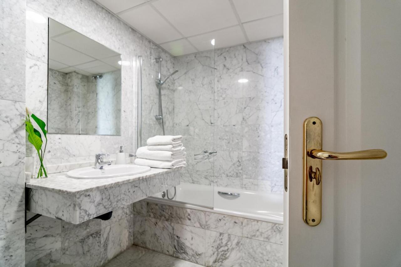 Pr45- Beach Front Apartment Puerto Banus Marbella Exterior foto